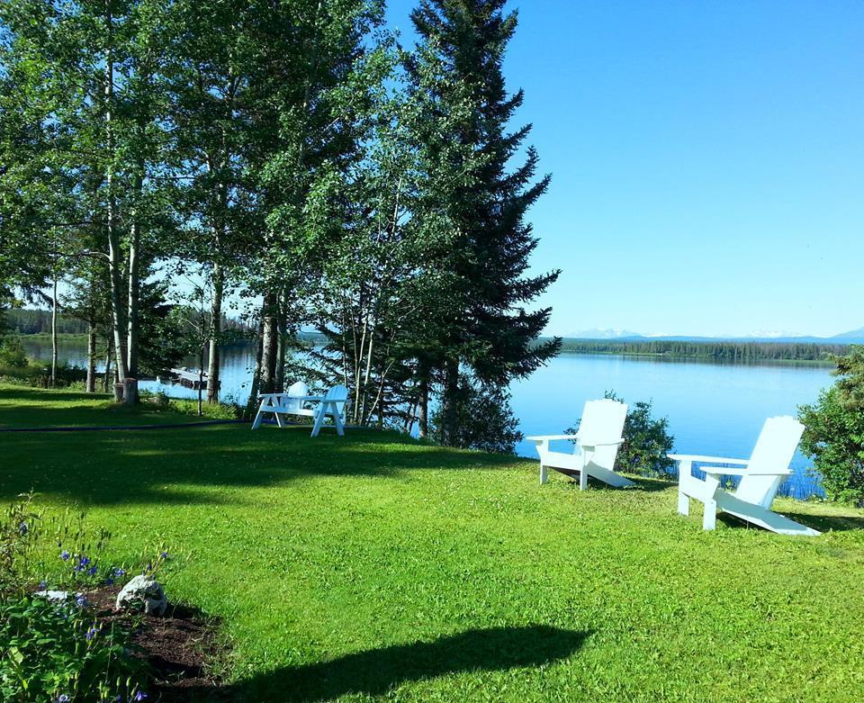 Retreat Wilderness Inn Nimpo Lake Exterior photo